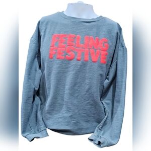 Women's Over Sized Feeling Festive Gray‎ Holiday Sweater Size Medium